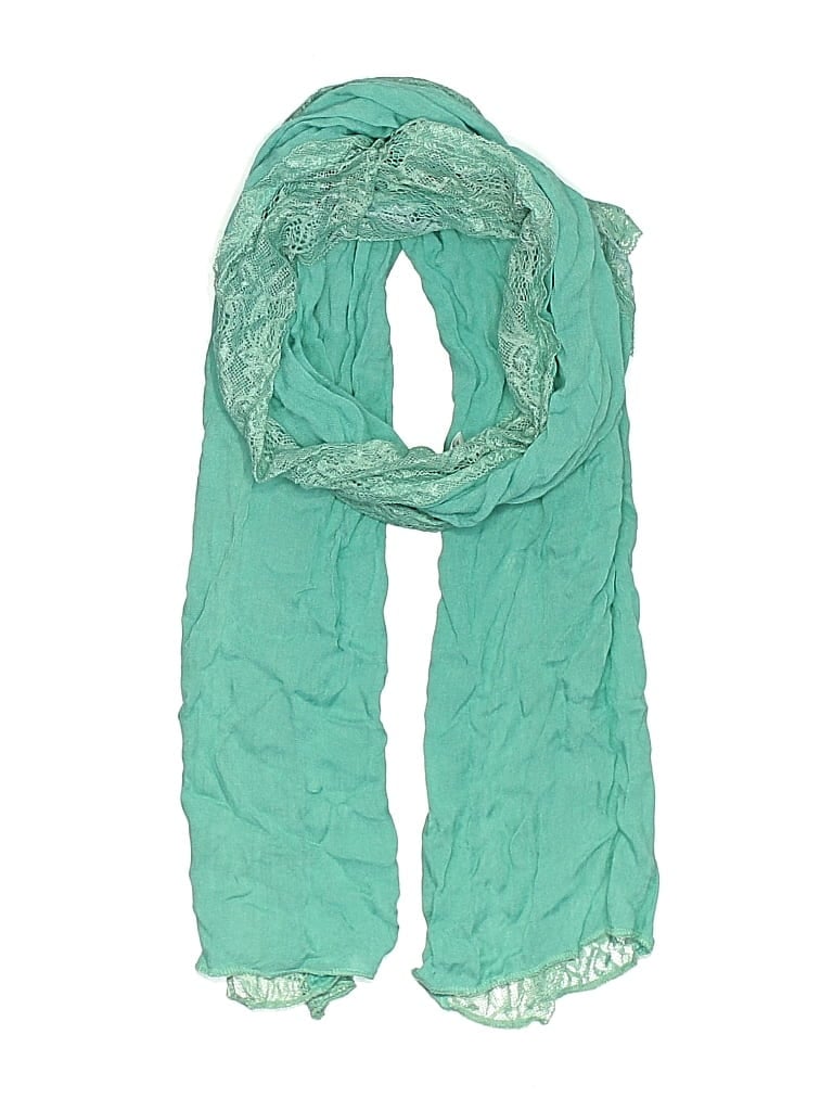 Pre-owned Target Scarf In Blue