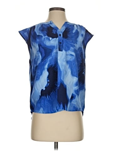 Simply Vera Vera Wang Sleeveless Button-Down Shirt (view 1)