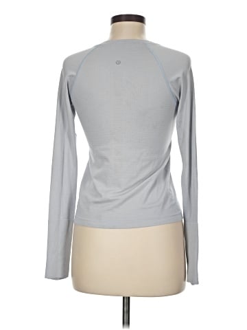 Lululemon Athletica Long Sleeve T-Shirt (view 2)
