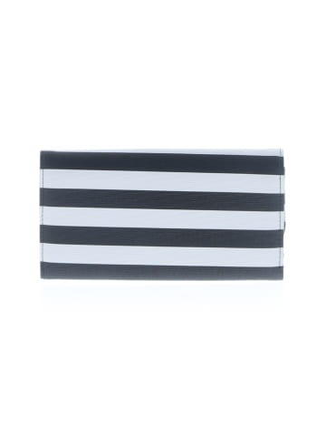 Kut from the Kloth Wallet (view 2)