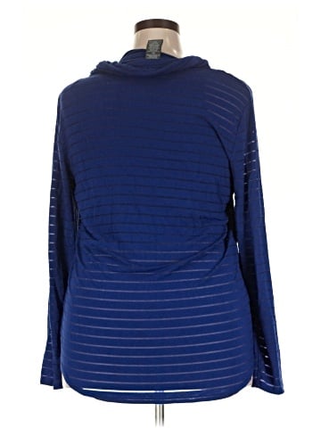 Chelsea & Theodore Pullover Sweater (view 2)
