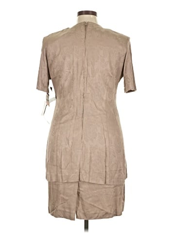 Karin Stevens Casual Dress (view 2)