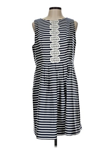 Signature by Robbie Bee Casual Dress (view 1)