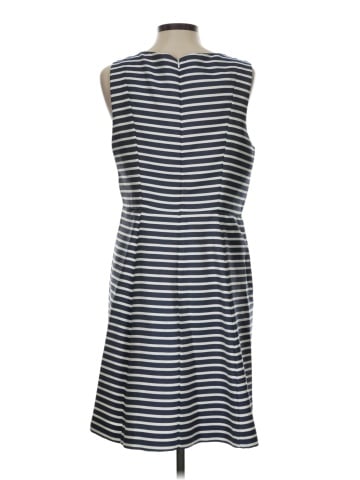Signature by Robbie Bee Casual Dress (view 2)