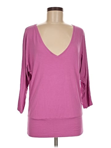 New York & Company 3/4 Sleeve T-Shirt (view 1)