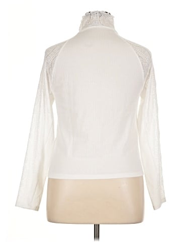 Serra Long Sleeve Turtleneck (view 2)