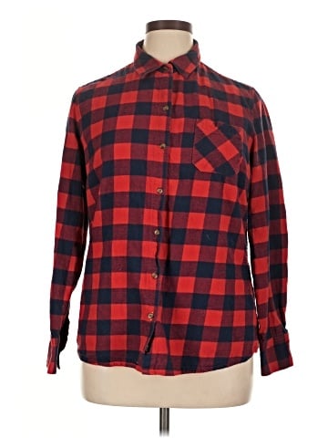 Field & Stream Long Sleeve Button-Down Shirt (view 1)
