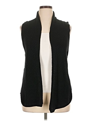 Croft & Barrow Sleeveless Top (view 1)