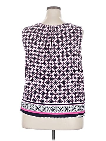 Crown & Ivy Sleeveless T-Shirt (view 2)