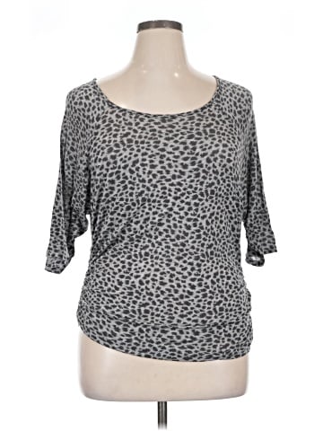 Velvet 3/4 Sleeve T-Shirt (view 1)