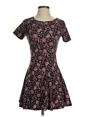 Forever 21 Casual Dress (view 1)
