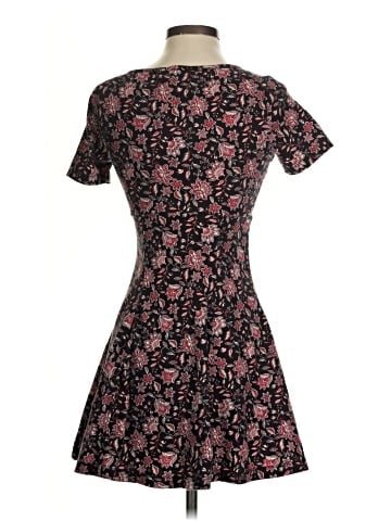 Forever 21 Casual Dress (view 2)