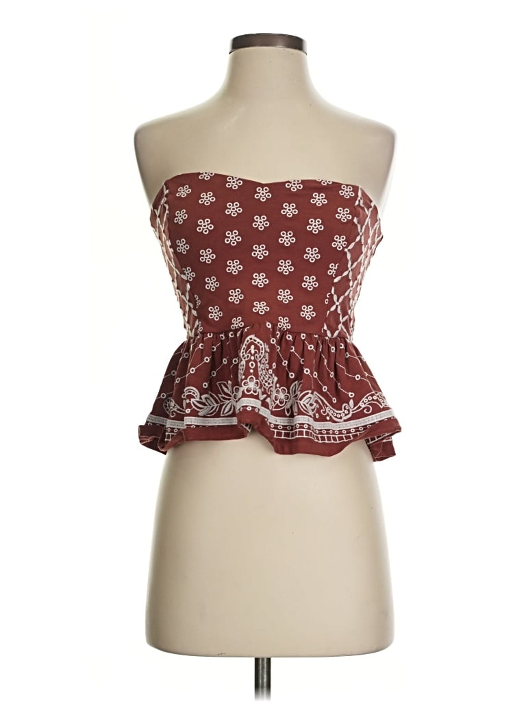 Express Sleeveless Blouse In Burgundy
