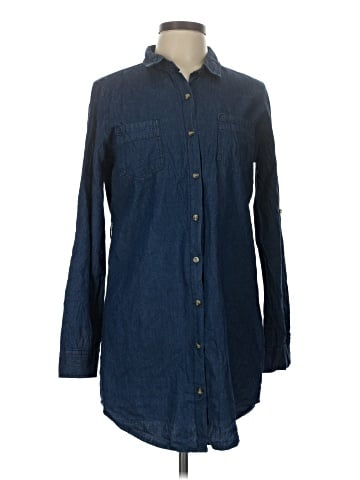 Dizzy Lizzy Long Sleeve Button-Down Shirt (view 1)