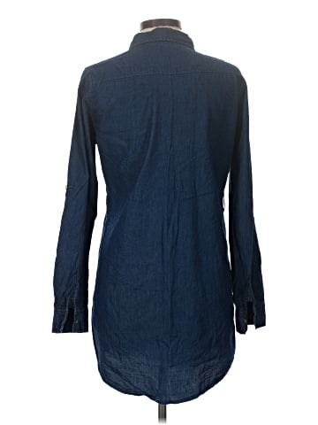 Dizzy Lizzy Long Sleeve Button-Down Shirt (view 2)