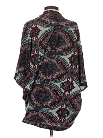 Buttons Cardigan (view 2)