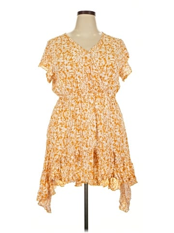 Coco + Carmen Casual Dress (view 1)