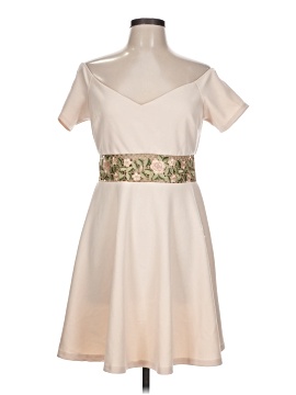 New Look Women's Dresses On Sale Up To 90% Off Retail | ThredUp
