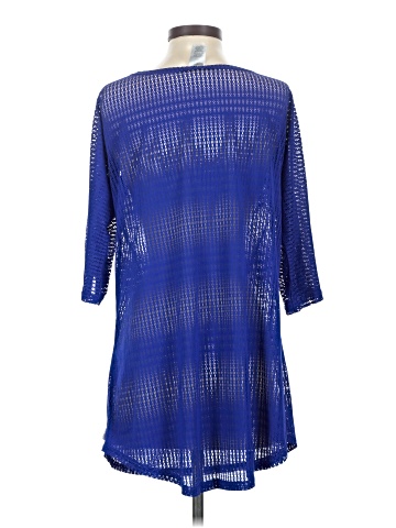 O'Neill 3/4 Sleeve Blouse (view 2)