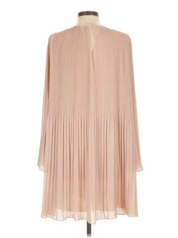 Gianni Bini Casual Dress (view 2)