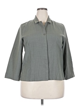 Freeport Studio 3/4 Sleeve Button Down Shirt
