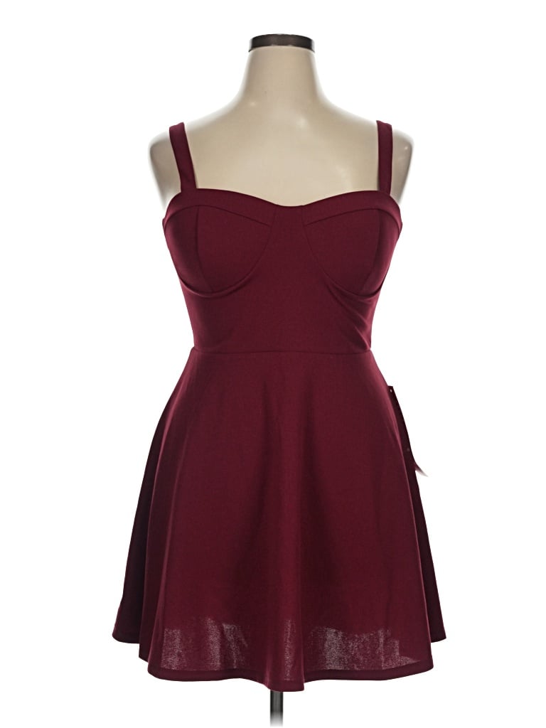 Pre-owned Trixxi Cocktail Dress In Burgundy