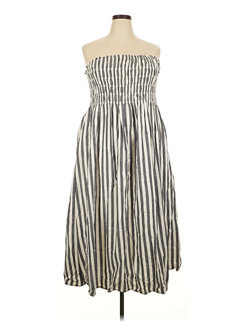 Pre-owned Universal Thread Casual Dress In White