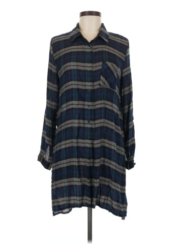 Romeo & Juliet Couture 3/4 Sleeve Blouse (view 1)