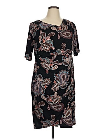 Signature by Robbie Bee Casual Dress (view 1)
