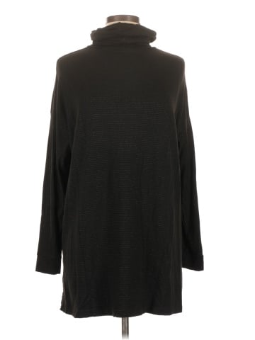 Capote Long Sleeve Top (view 1)