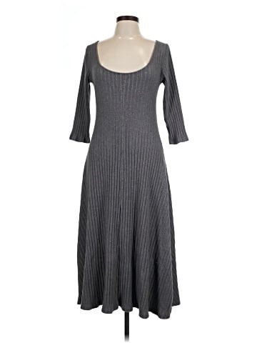 Old Navy Casual Dress (view 1)