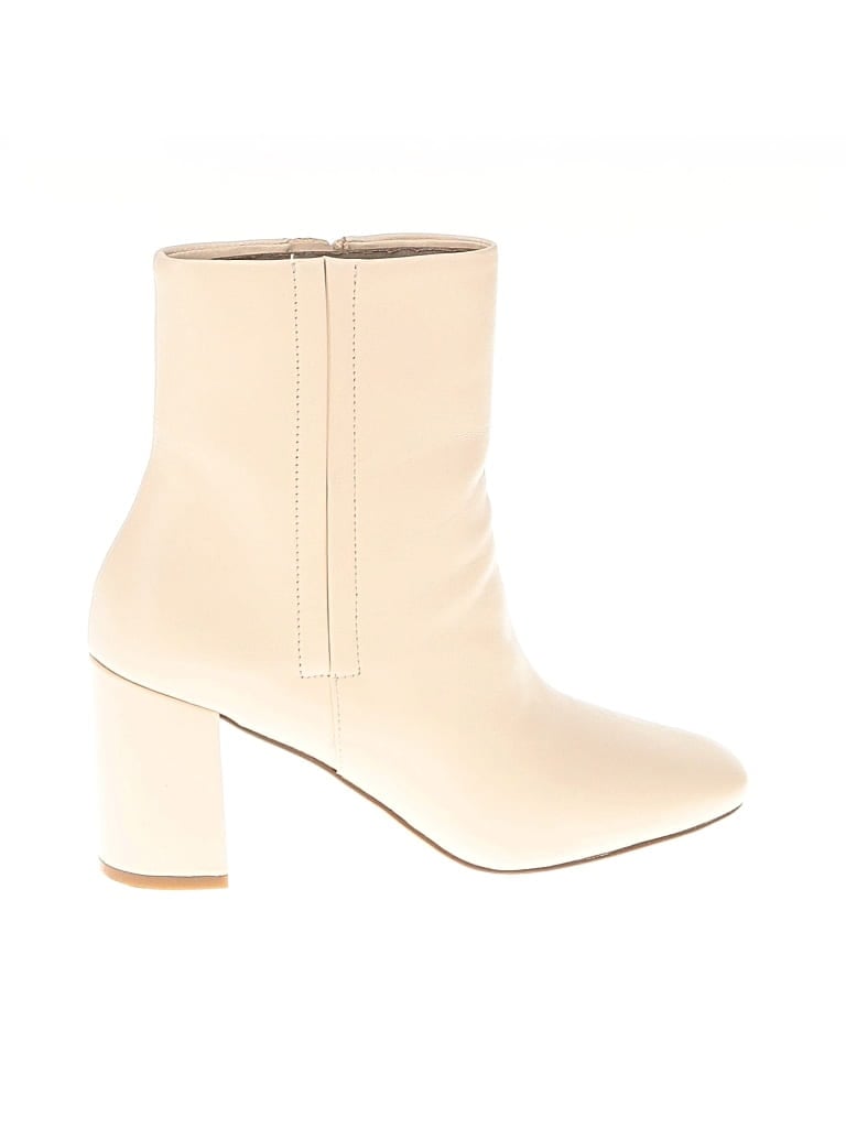 Pre-owned Cole Haan Ankle Boots In White