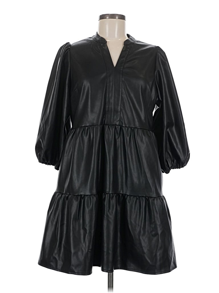 Pre-owned Crown & Ivy Casual Dress In Black