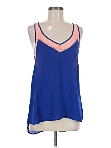 Lulumari Tank Top (view 1)