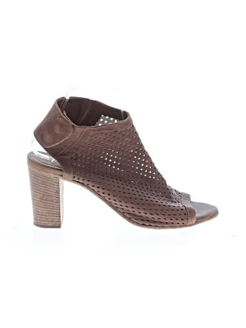 Lemare Sandals (view 1)