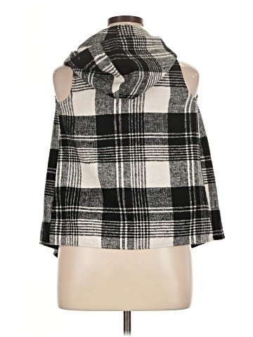 Takara Poncho (view 2)