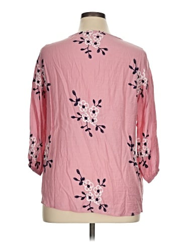 Kindred 3/4 Sleeve Blouse (view 2)