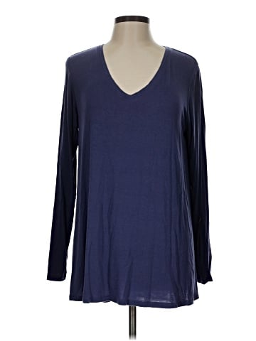 Hue Long Sleeve T-Shirt (view 1)