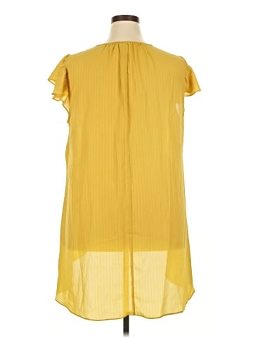 Cato Short Sleeve Blouse (view 2)
