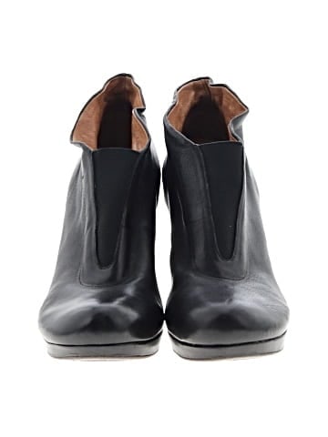 Naya Ankle Boots (view 2)
