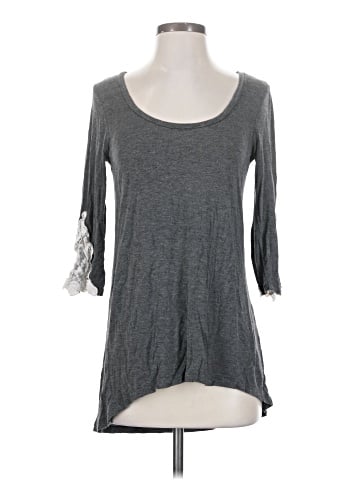 Vanity 3/4 Sleeve Top (view 1)