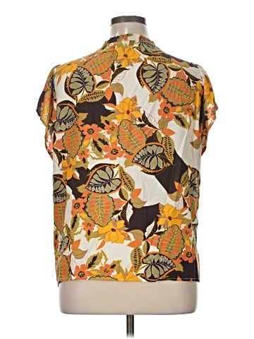 Jessica Simpson Short Sleeve Blouse (view 2)