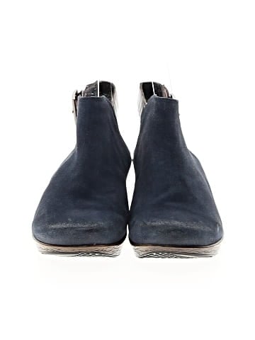 Naot Heels (view 2)