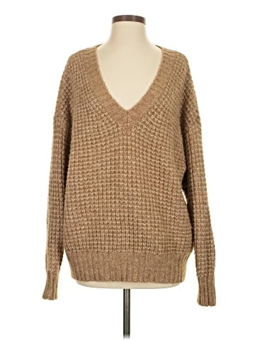 American Eagle Outfitters Pullover Sweater (view 1)