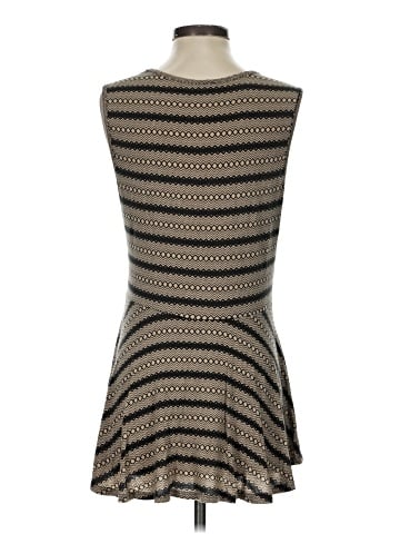 THX Thanx Collection Sleeveless Top (view 2)