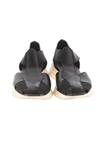 Joan & David Flats (view 2)