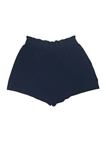Veronica M. Shorts (view 2)