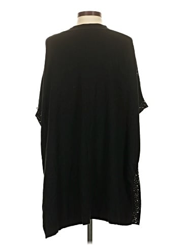 Victoria Poncho (view 2)