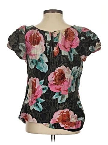 Leifsdottir Short Sleeve Blouse (view 2)