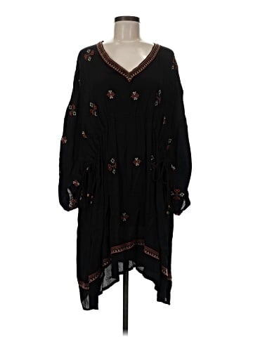 Twelfth Street by Cynthia Vincent Casual Dress (view 1)
